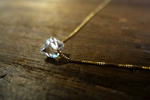 ハーキマーダイヤモンドのペンダント〜繊細でエネルギッシュなハーキマーダイヤモンドが揺れる、K18ベネチアンゴールドネックレス